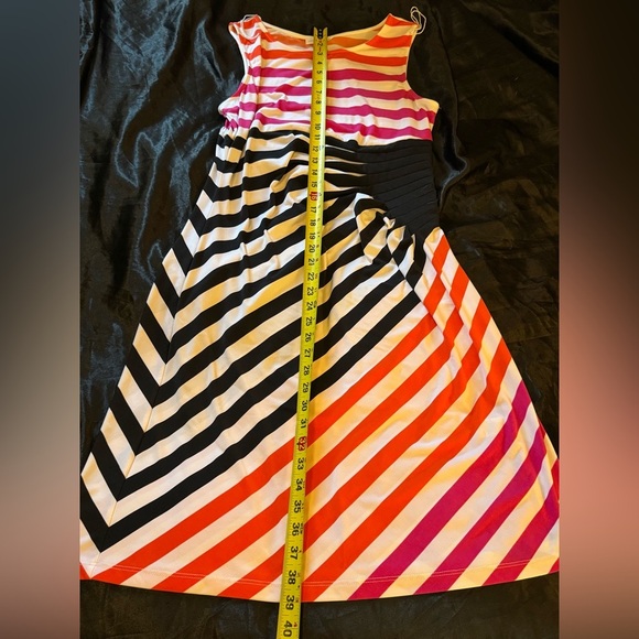 London Times Sleeveless Bright Stripe Ruched Sheath Dress - Picture 6 of 7